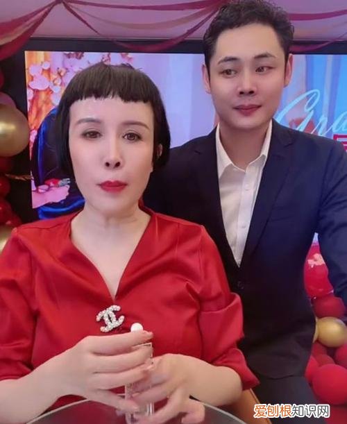 53岁猫七七嫁小16岁男友 猫七七个人简介