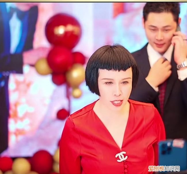 53岁猫七七嫁小16岁男友 猫七七个人简介