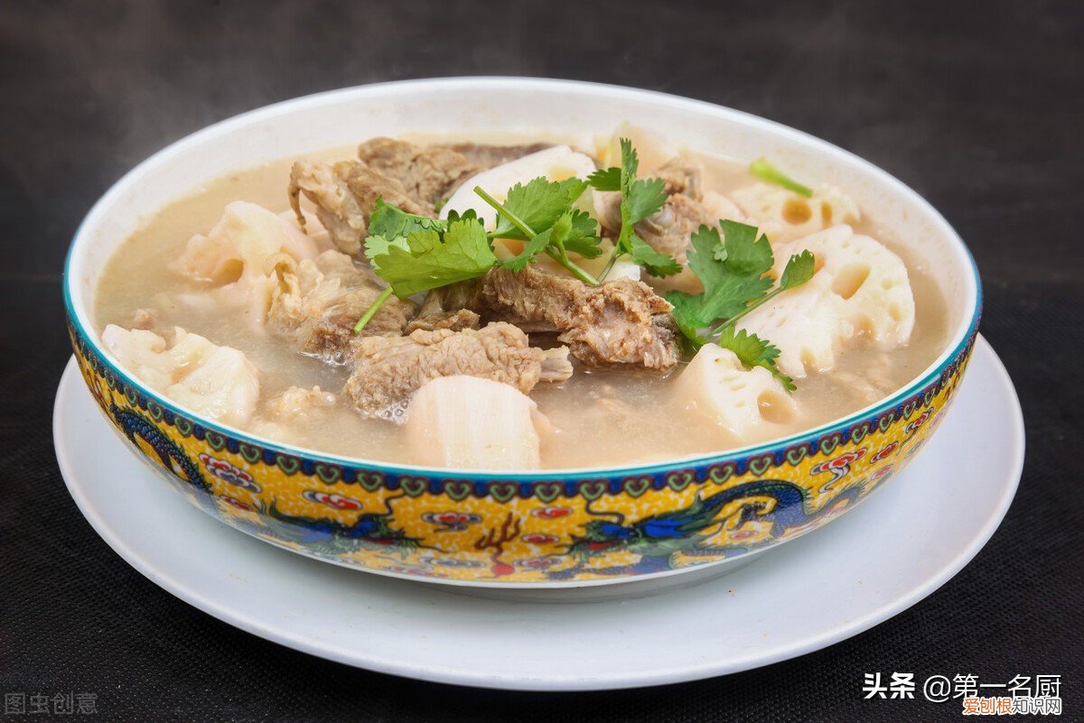 教你1招，排骨鲜嫩入味 排骨怎么炖才好吃呢又嫩又香呢