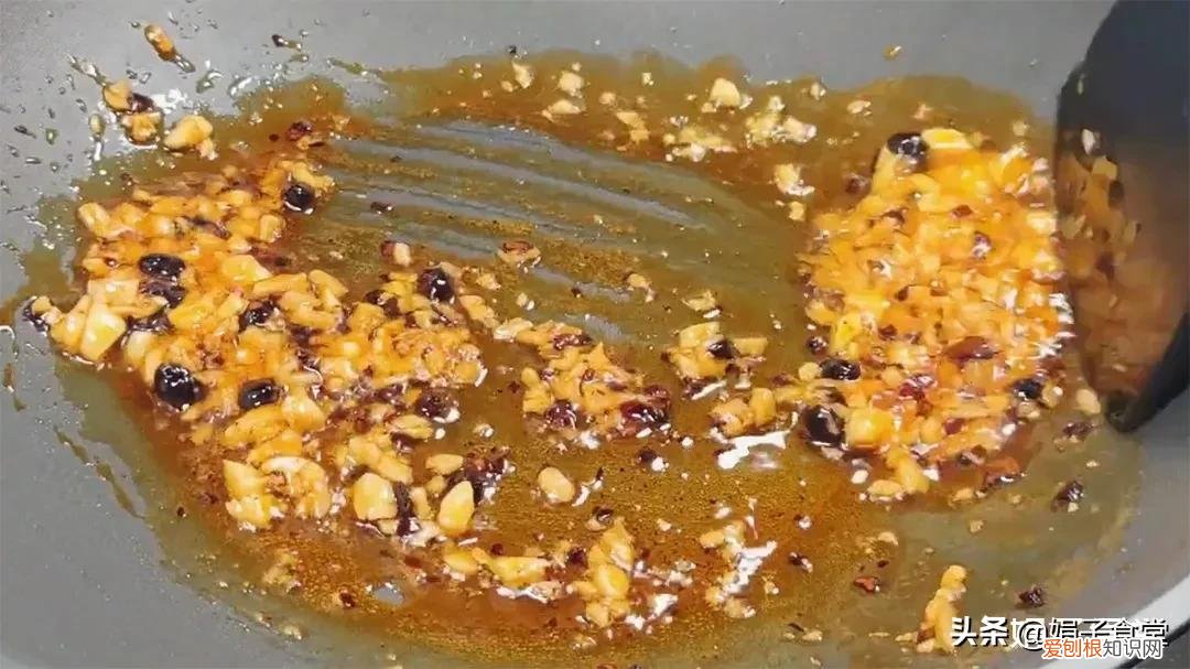 大厨教你虎皮青椒的正确做法 虎皮青椒的制作方法