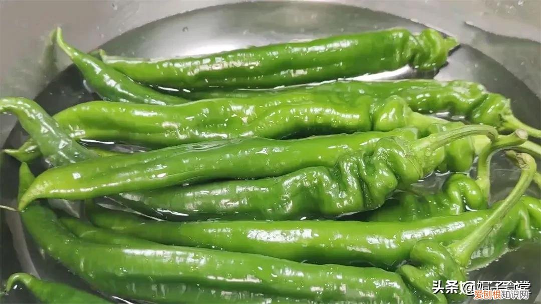 大厨教你虎皮青椒的正确做法 虎皮青椒的制作方法