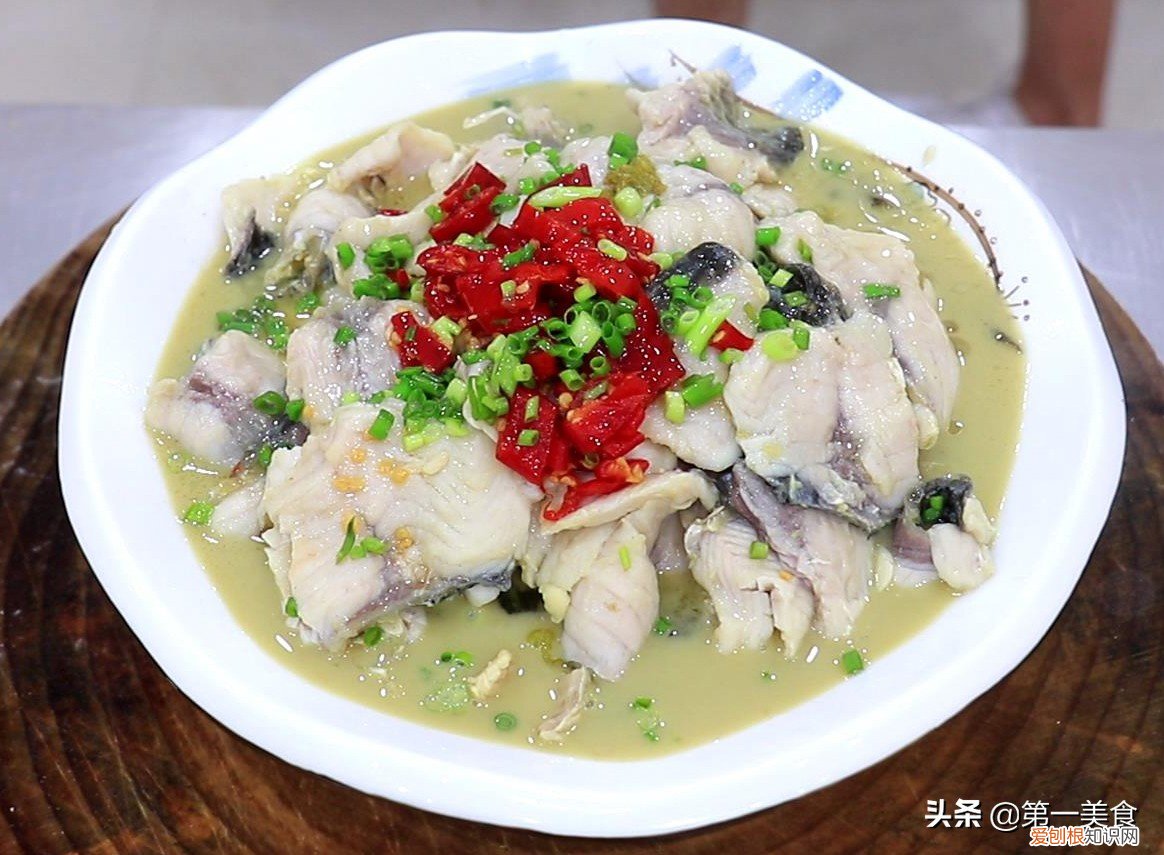 酸菜鱼怎么样做？酸菜鱼最简单好吃的做法