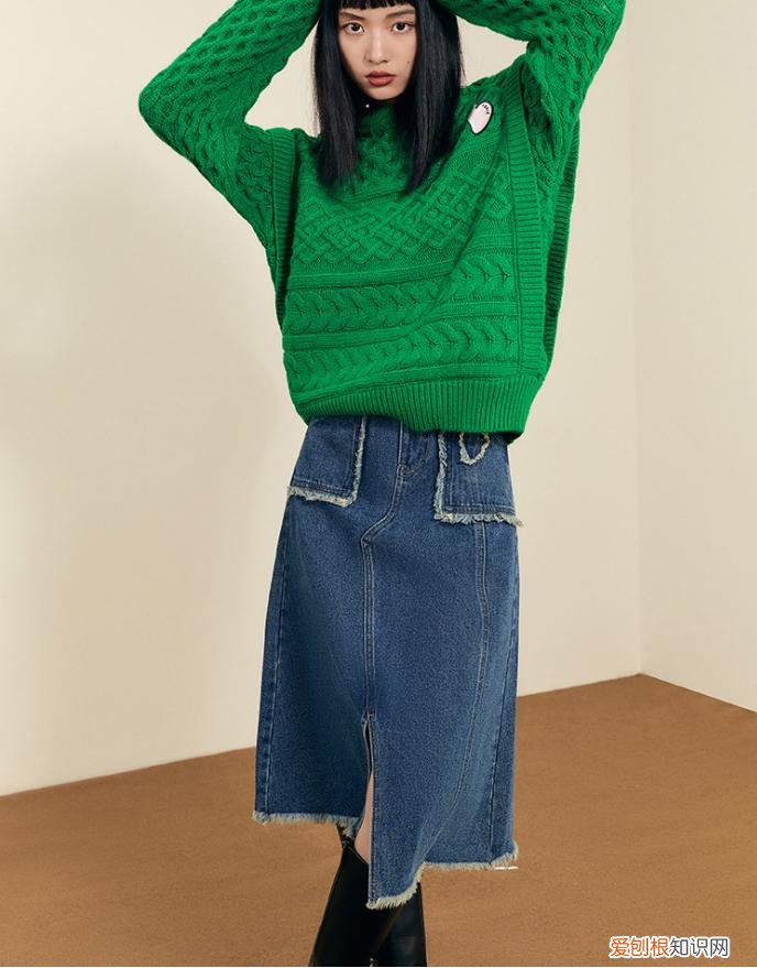 绿色配什么颜色好看？掌握这6个穿搭公式，轻松搭配