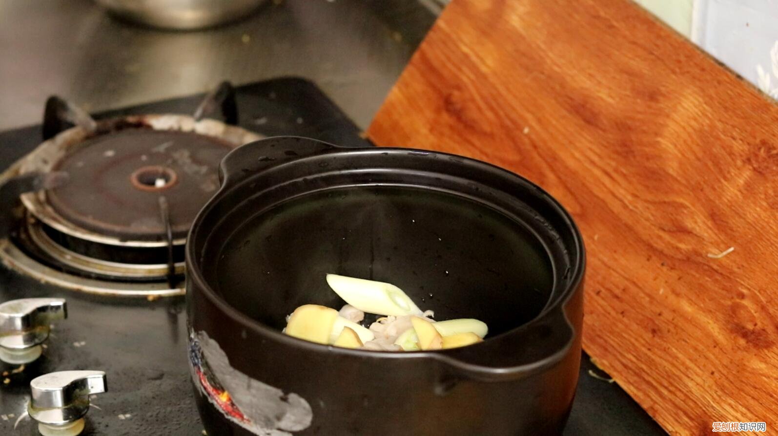 只放4种料就够了 炖羊肉都需要哪些调料