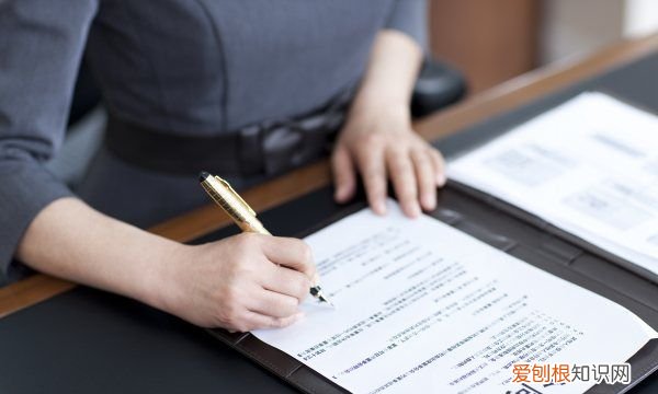 客户不给结尾款怎么办，客户不付尾款可以报警吗