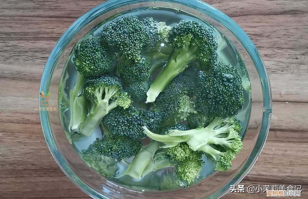 西兰花变黄了还能吃吗？变黄不太影响西兰花的食用