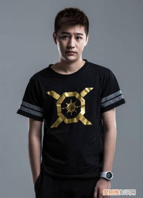 KPL职业选手退役后现状 打职业电竞一个月多少钱