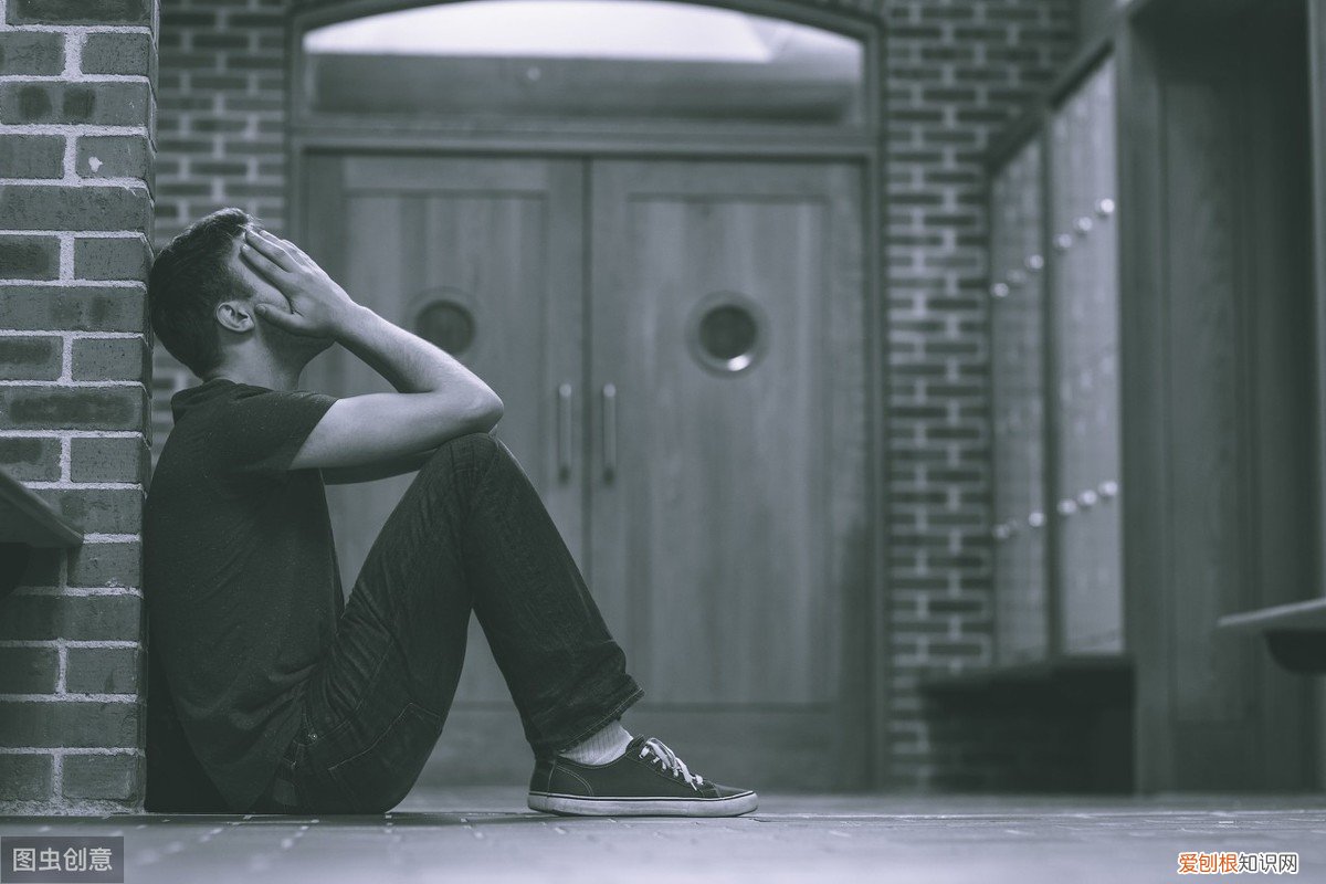 抑郁症发作前的十大征兆 开始抑郁的十种表现