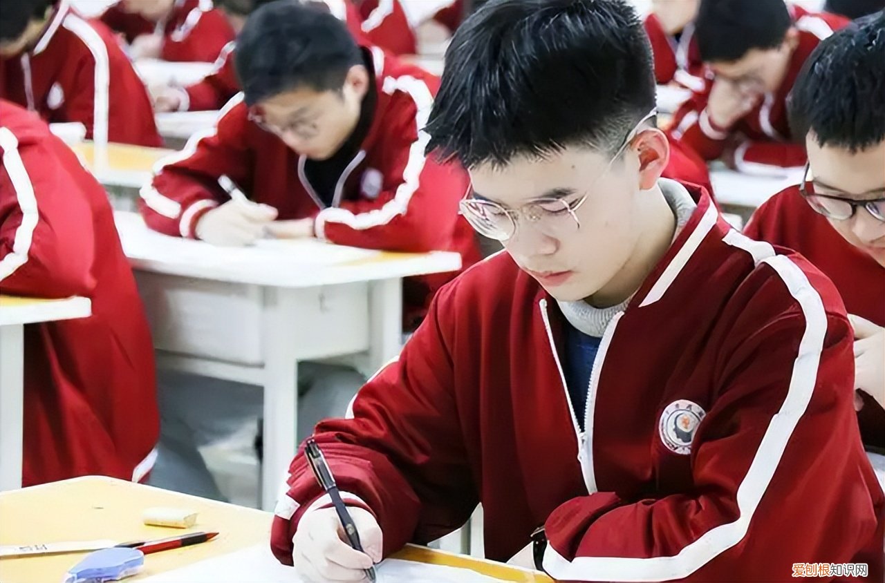 2022年全面取消高考复读?落榜的考生将何去何从