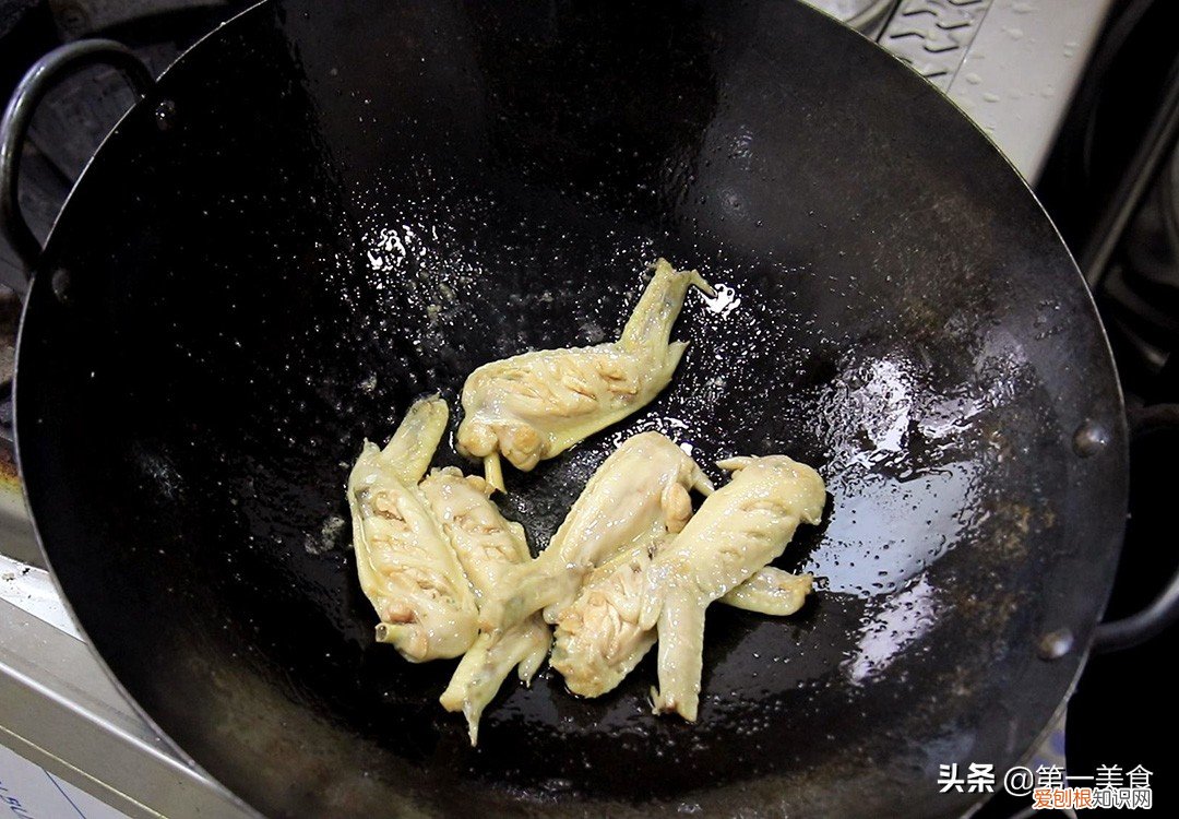 鸡翅怎么烧好吃又简单？厨师长分享技巧