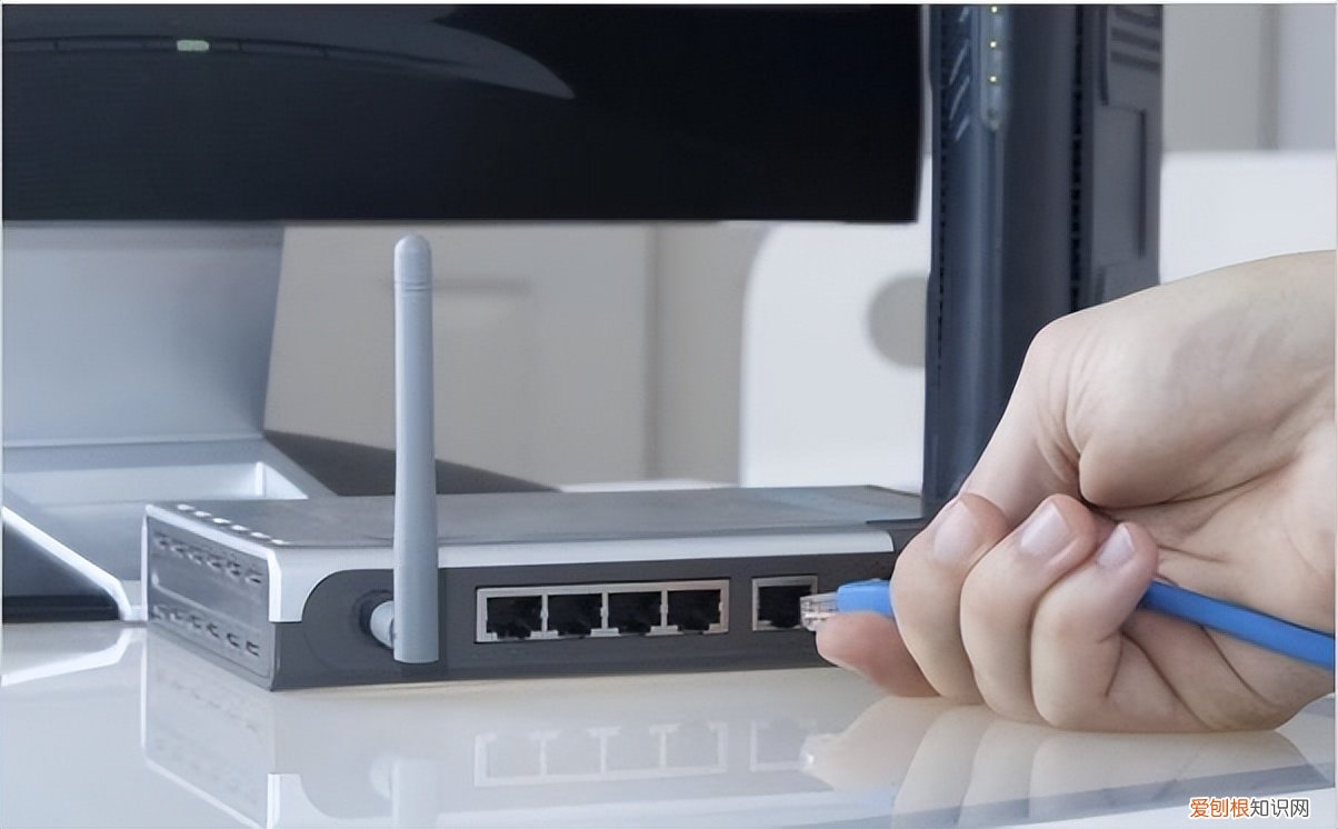 手机上就这样设置，超快 路由器怎样重新设置wifi密码