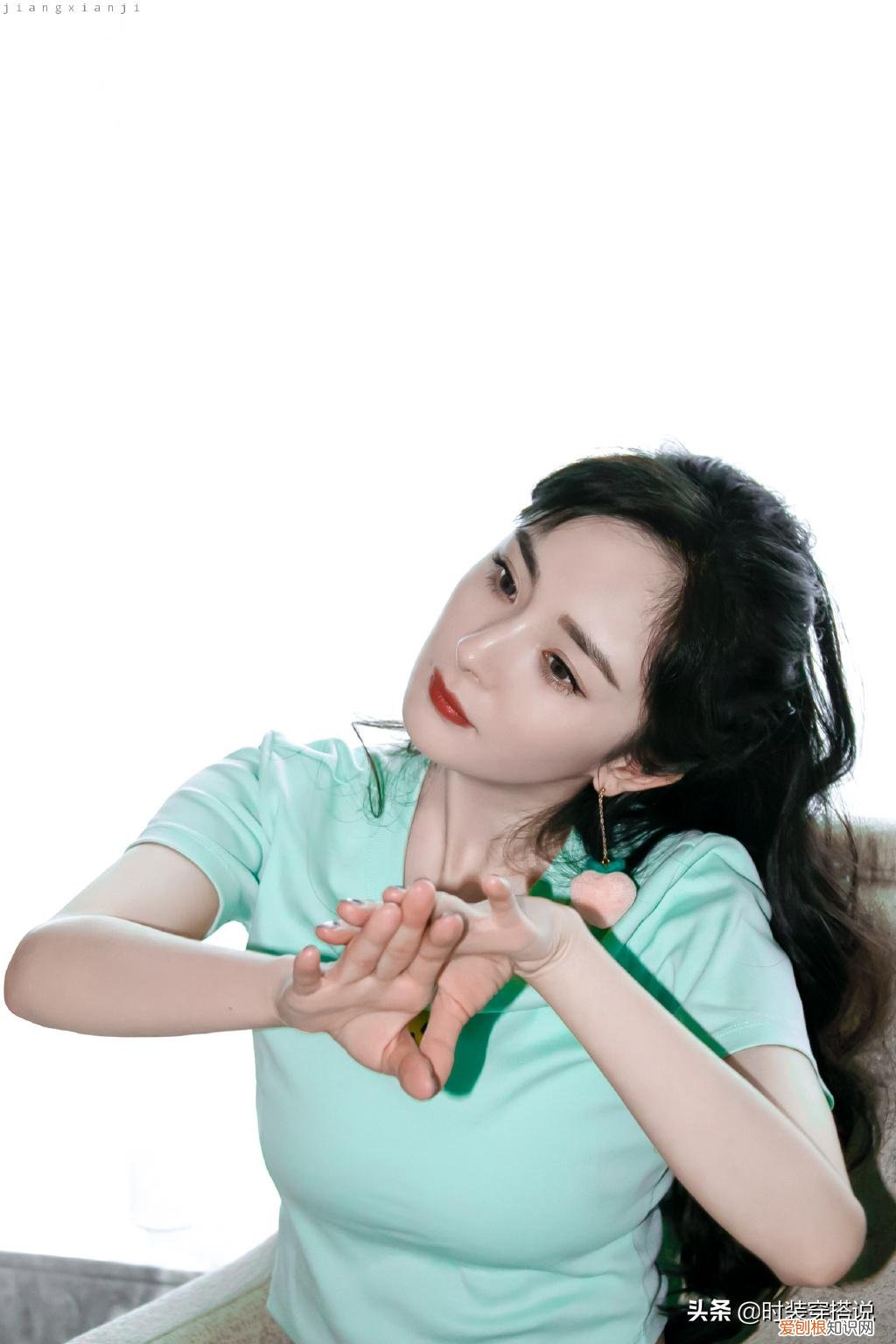 遮不住傲人事业线 杨幂惊艳的几张照片