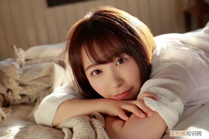 Moodyz旗下纯欲系演员 宍戸里帆