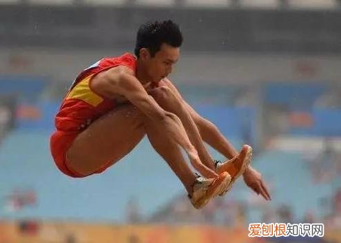 看看世界纪录4米1是什么概念 立定跳远世界纪录