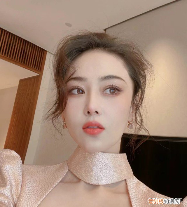 张馨予生宝宝了吗？小腹隆起被猜怀上二胎，本尊幽默回应