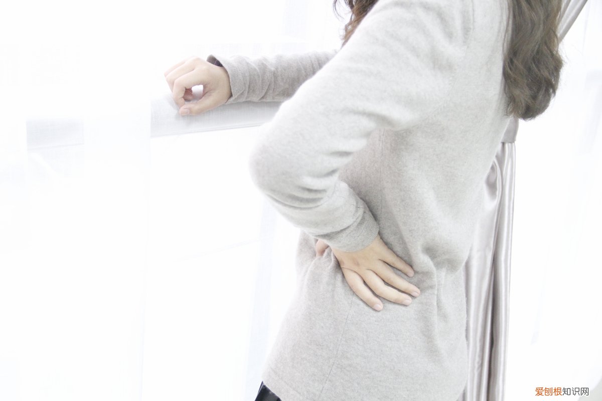 腰疼多数是这5个原因 腰疼是怎么回事女性