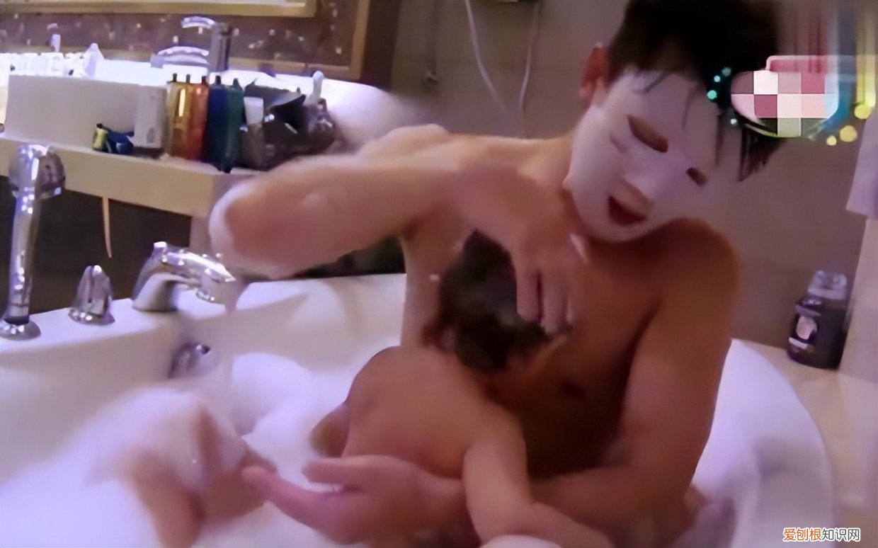 离婚后争议不断 李小璐事件来龙去脉