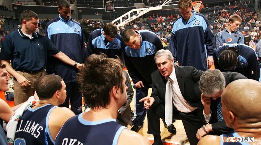 德隆威廉姆斯为什么无球可打 德隆威廉姆斯怎么退役了