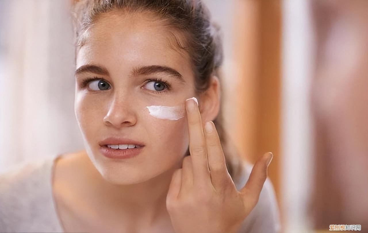 夏季早上护肤步骤 夏季护肤步骤