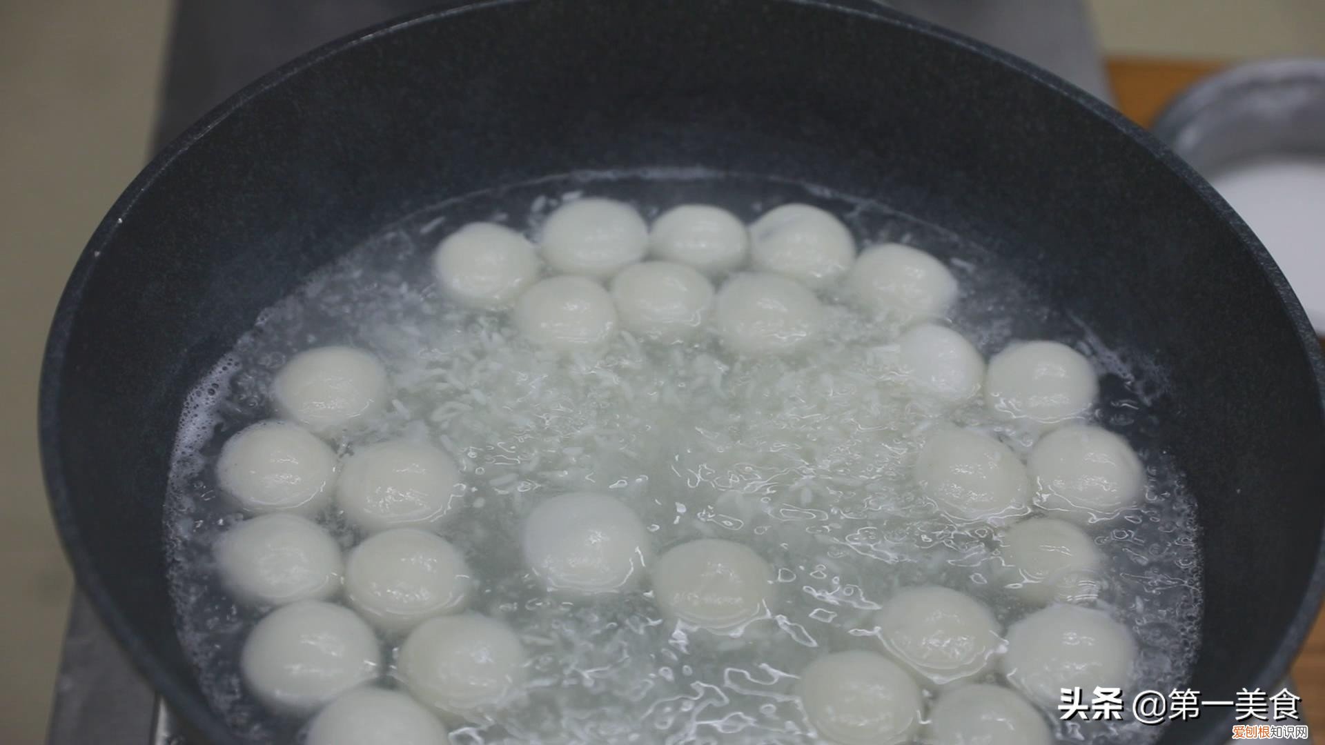 记住关键两点,做出来的汤圆软糯香甜 汤圆的做法步骤
