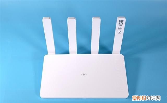 荣耀路由3是千兆wifi吗