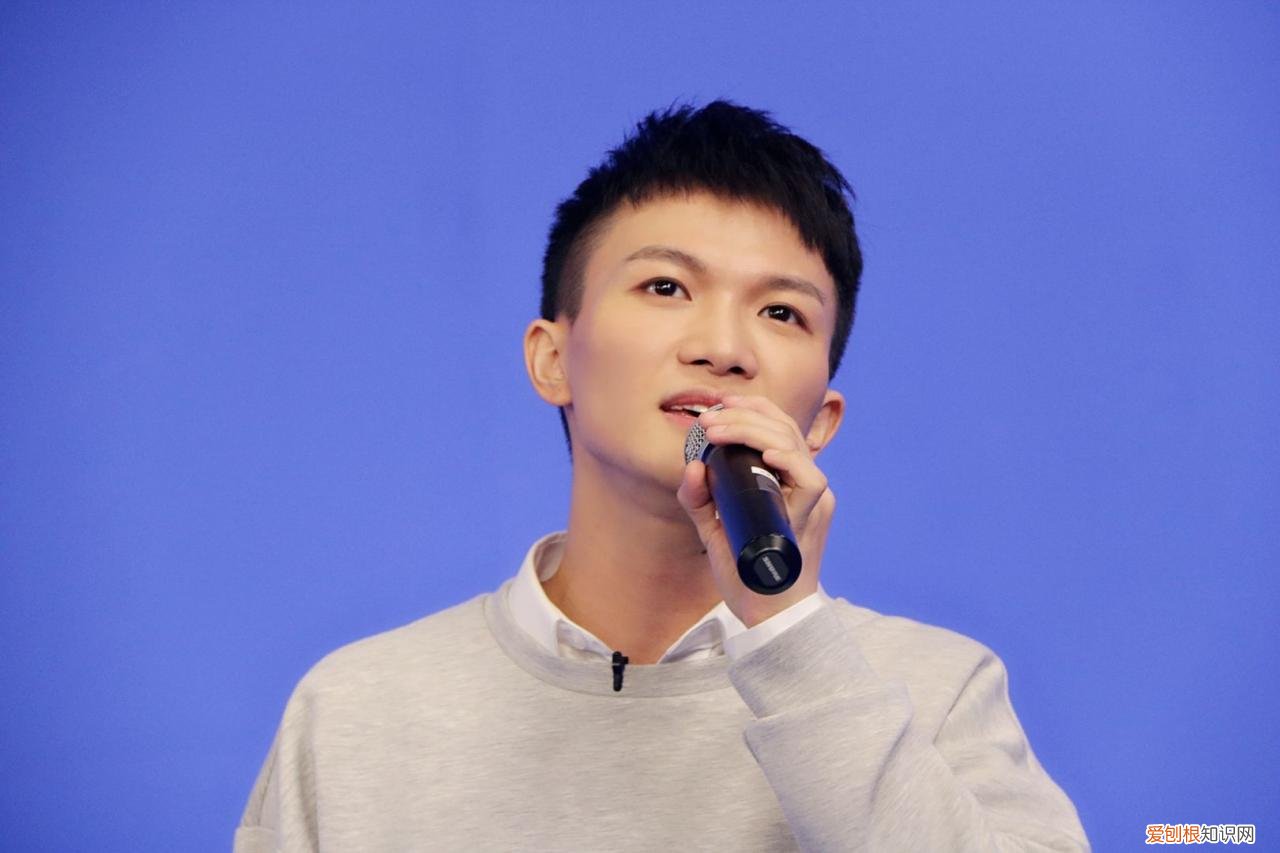 周深多高，周深的妻子