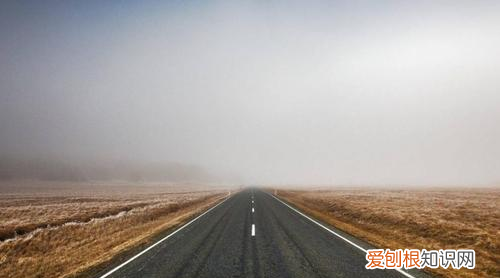 PS消失点工具要怎么使用，ps里面的消失点怎么使用