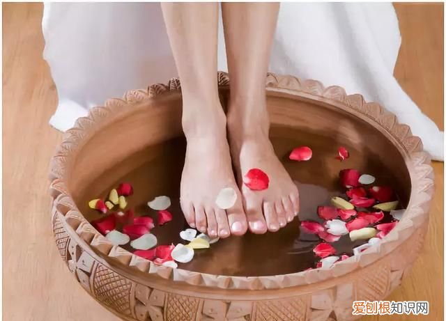 汗臭脚臭最有效的方法 夏季汗臭怎么办,三招缓解尴尬