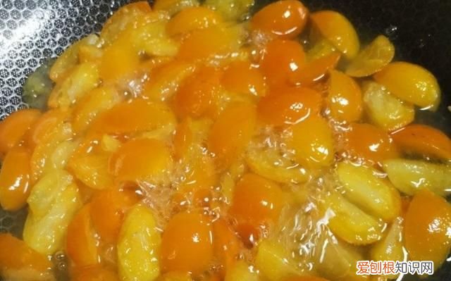金桔苹果煮水做法 金桔苹果煮水怎么做
