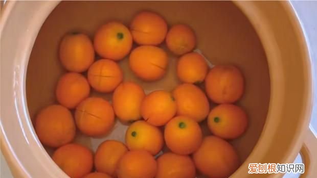 金桔苹果煮水做法 金桔苹果煮水怎么做