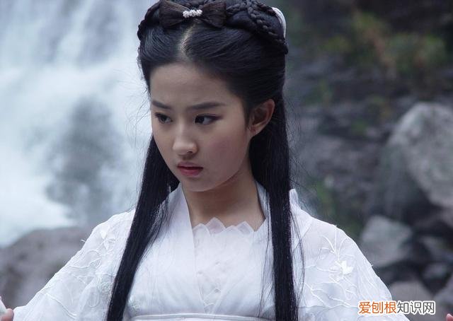 小龙女姓龙吗 小龙女为什么姓龙