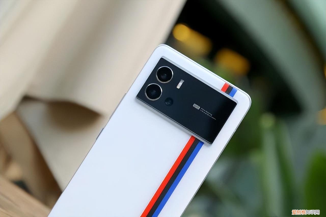 小米12屏幕参数配置 小米12屏幕参数