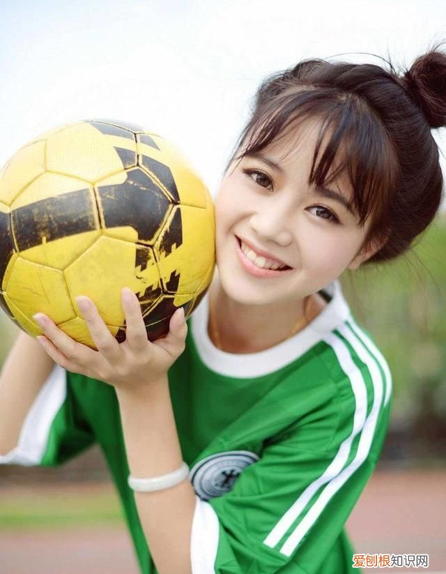 每天一句简短小情话暖心又文艺,每天一句情话8字