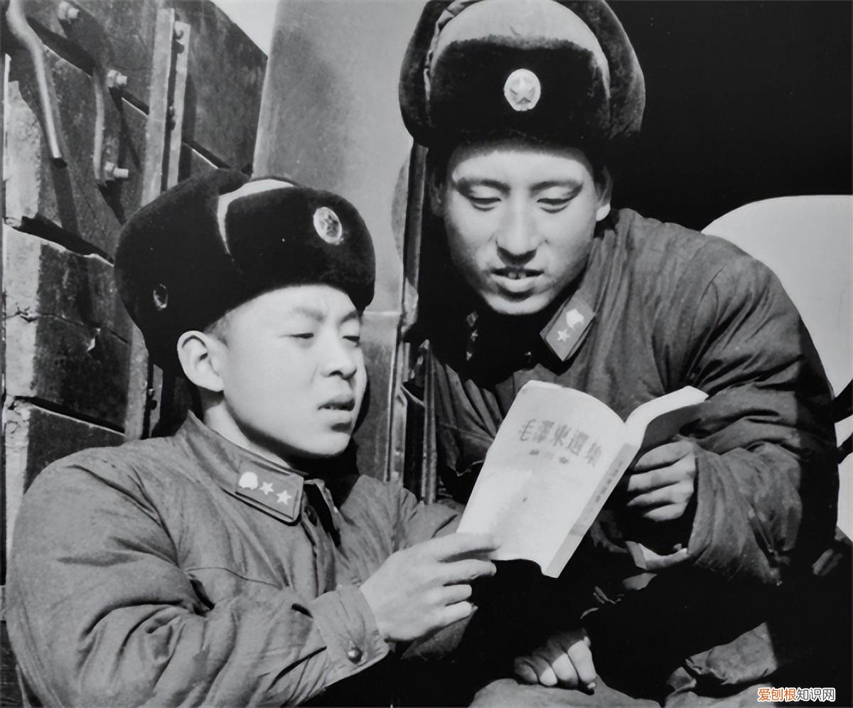 1962年雷锋因公牺牲,年仅22岁,41年后鉴定人披露细节令人心疼