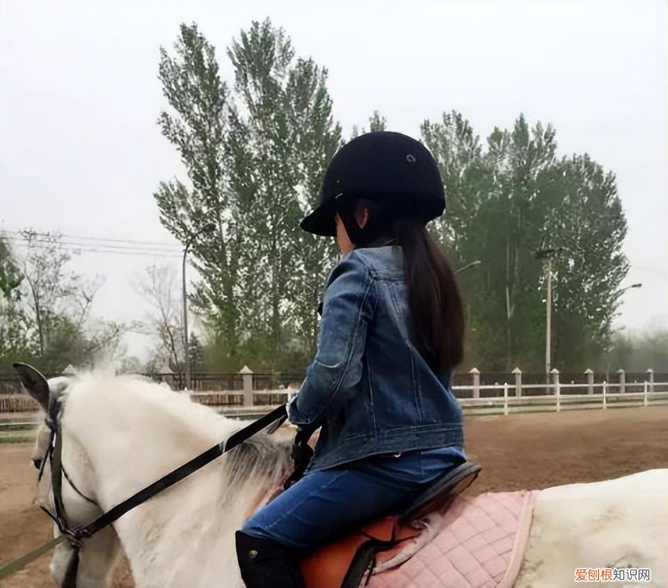 王诗龄瘦了20斤，美到不敢认！明星家的小孩果然都是胖着玩儿的