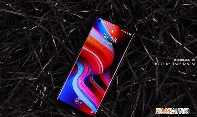 真我x7pro至尊版曲面屏黑色测评