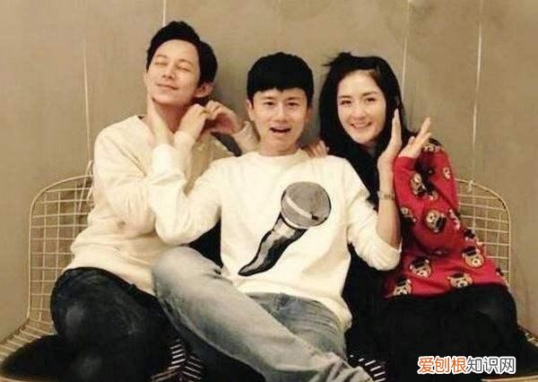 满满的感动:和歌星张杰同框 准备惊喜礼物送双胞胎女儿你看了吗