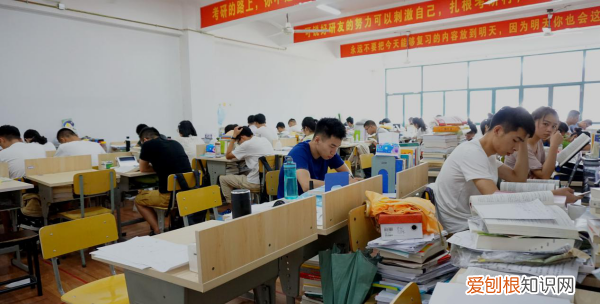 考研考些什么科目，考研都考哪些科目