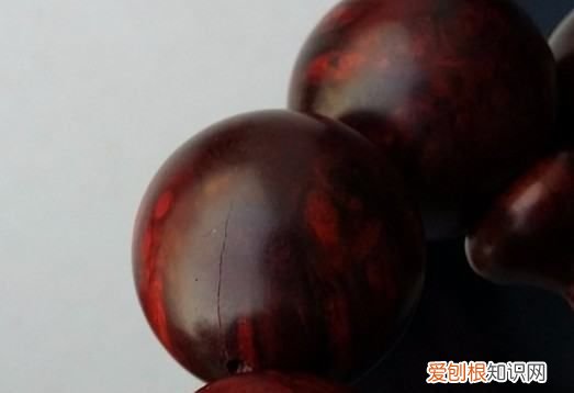 小叶紫檀裂纹了怎么办,小叶紫檀手串开裂怎么办