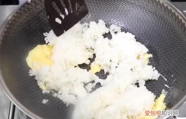 扬州炒饭怎么做