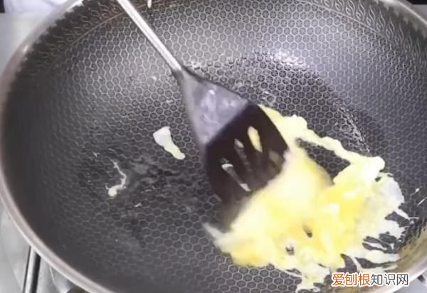 扬州炒饭怎么做