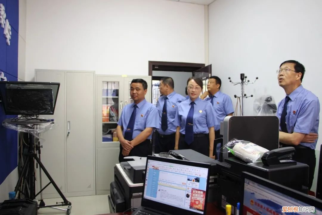 交流座谈会 交流座谈会横幅标语怎么写