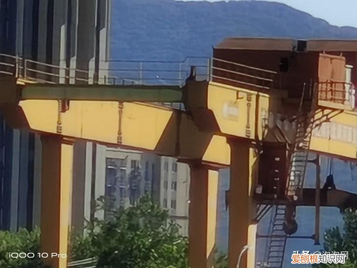 200W超快闪充iQOO,10,Pro评测：真正进入十分钟充满电的时代