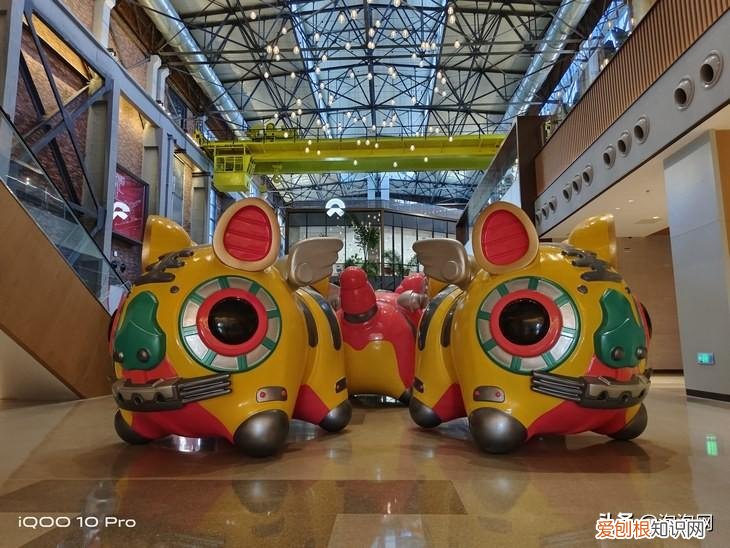 200W超快闪充iQOO,10,Pro评测：真正进入十分钟充满电的时代