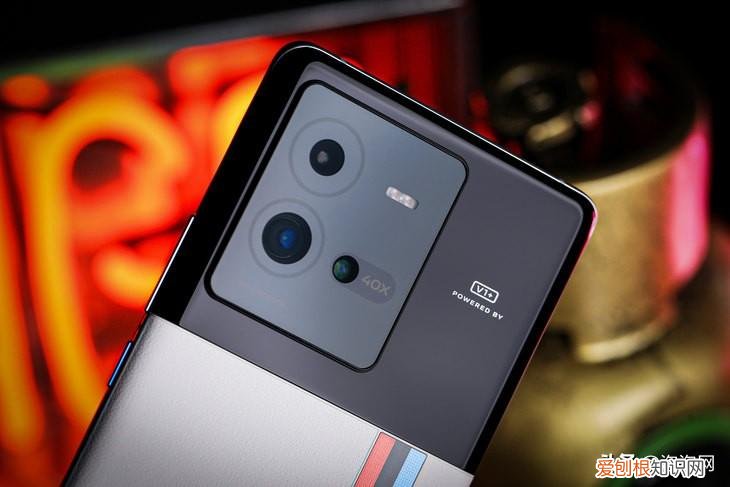 200W超快闪充iQOO,10,Pro评测：真正进入十分钟充满电的时代