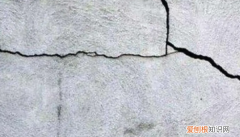 裂缝修补方法，混凝土地面裂缝怎么修补好