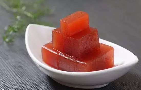 喝山楂水血压正常了 山楂和什么泡水喝降血压