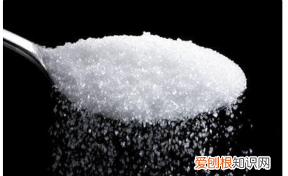 结晶果糖和白砂糖的区别 结晶果糖和白砂糖的区别介绍