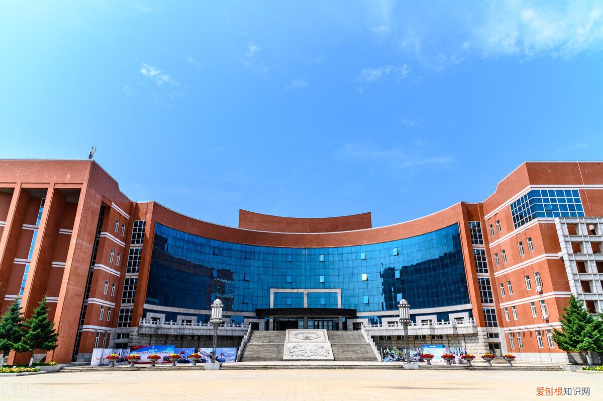 吉林大学是985大学还是211大学考研 吉林大学是985大学还是211大学