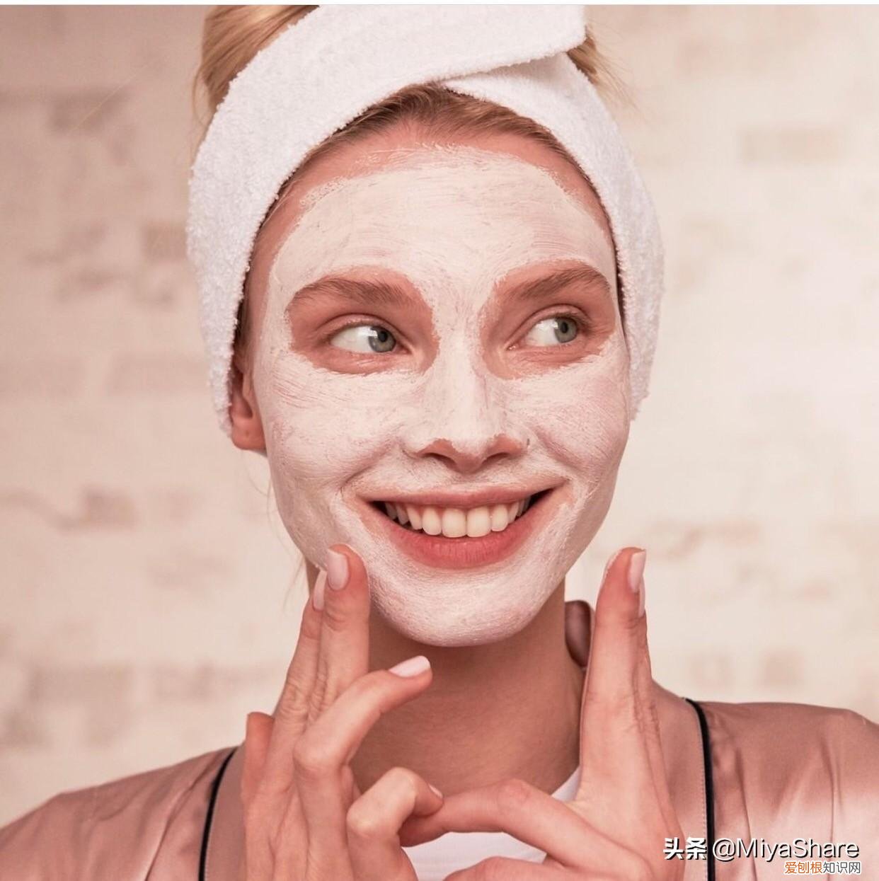 化妆品会闷痘吗？皮肤科医生解决了闷痘的真相